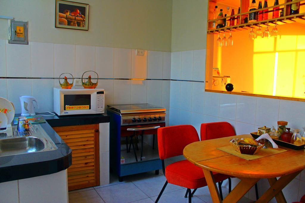 Taytaypa Rooms & Apartments Lima Airport Bilik gambar