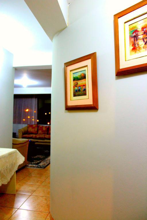 Taytaypa Rooms & Apartments Lima Airport Luaran gambar