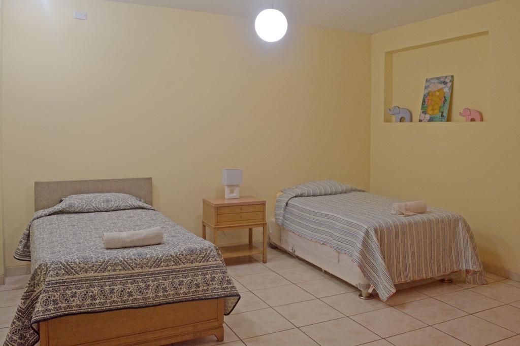 Taytaypa Rooms & Apartments Lima Airport Luaran gambar