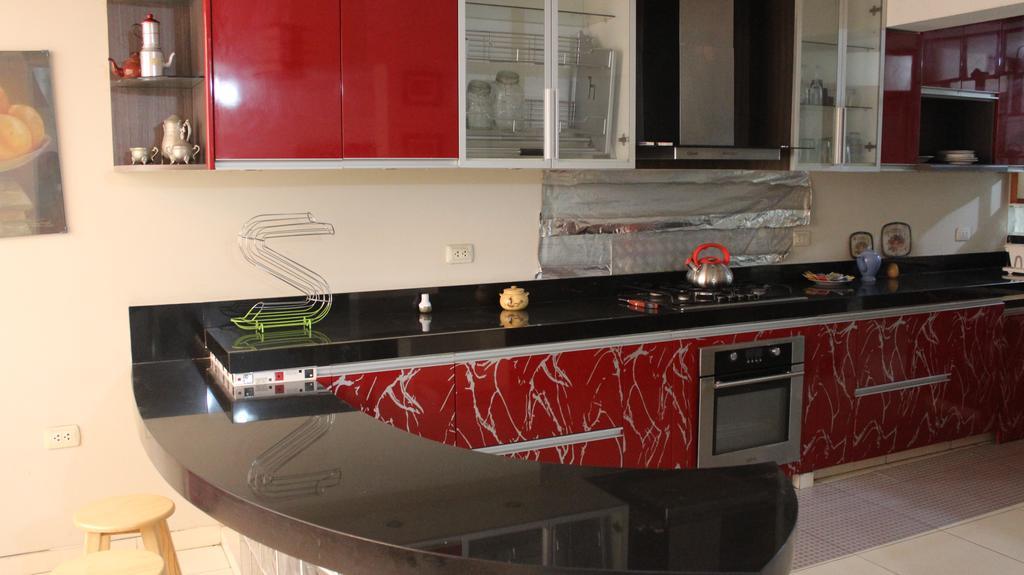 Taytaypa Rooms & Apartments Lima Airport Luaran gambar