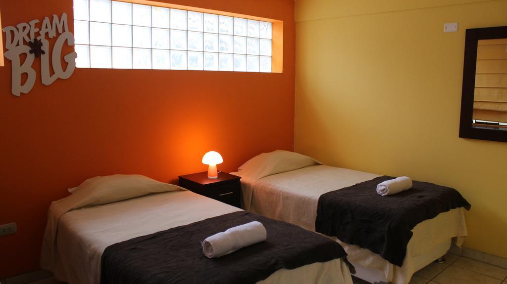 Taytaypa Rooms & Apartments Lima Airport Luaran gambar
