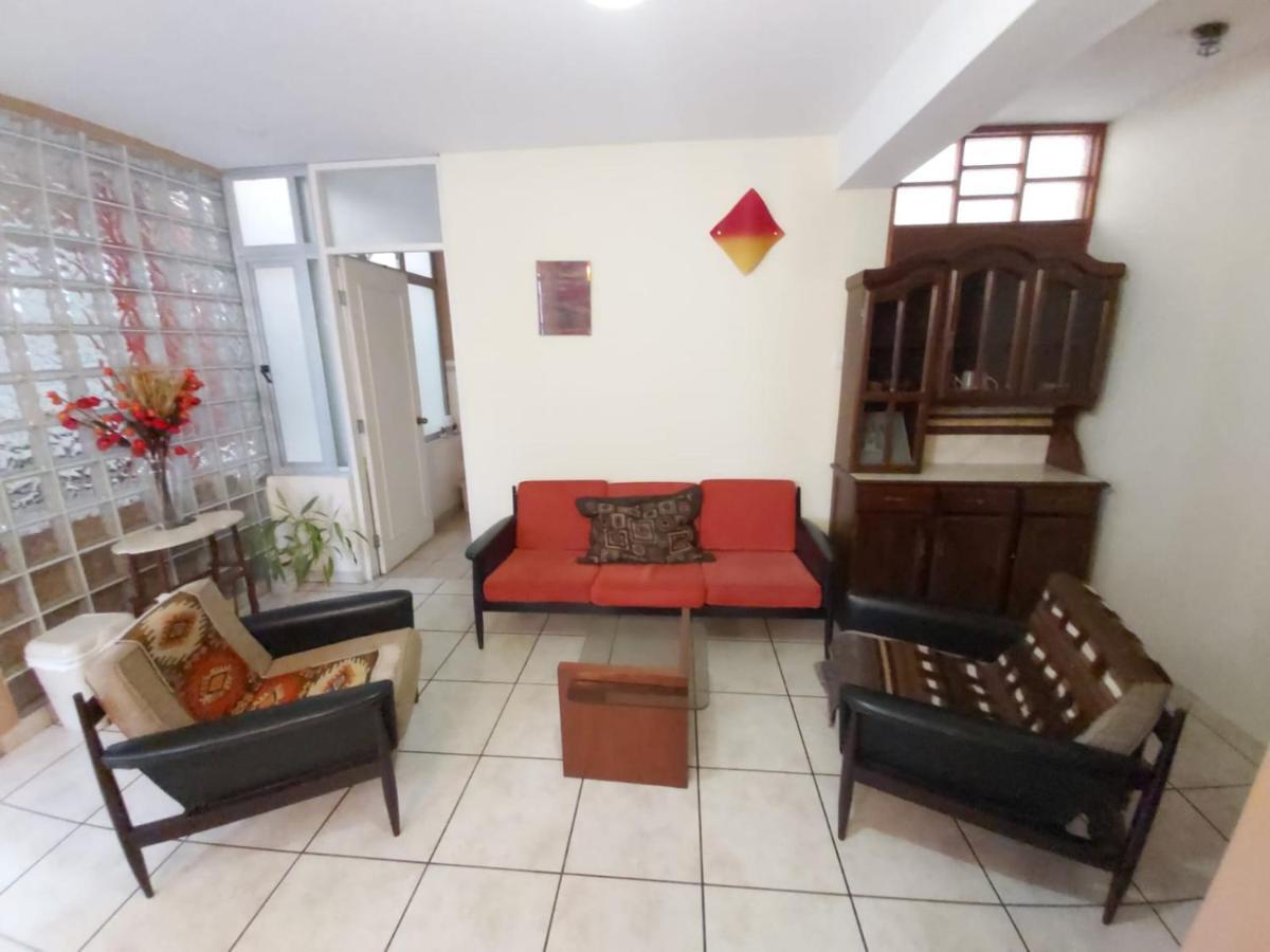 Taytaypa Rooms & Apartments Lima Airport Luaran gambar