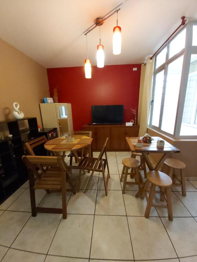 Taytaypa Rooms & Apartments Lima Airport Luaran gambar